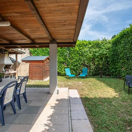 Le Cocon Alsacien - Maison Atypique Avec Jardin & Parking Biesheim