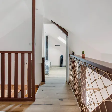 Nyaraló Le Cocon Alsacien - Maison Atypique Avec Jardin & Parking Biesheim