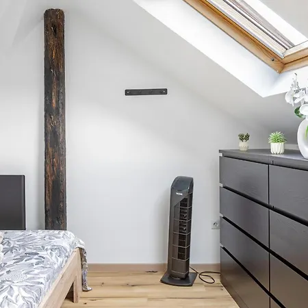 Nyaraló Le Cocon Alsacien - Maison Atypique Avec Jardin & Parking Biesheim